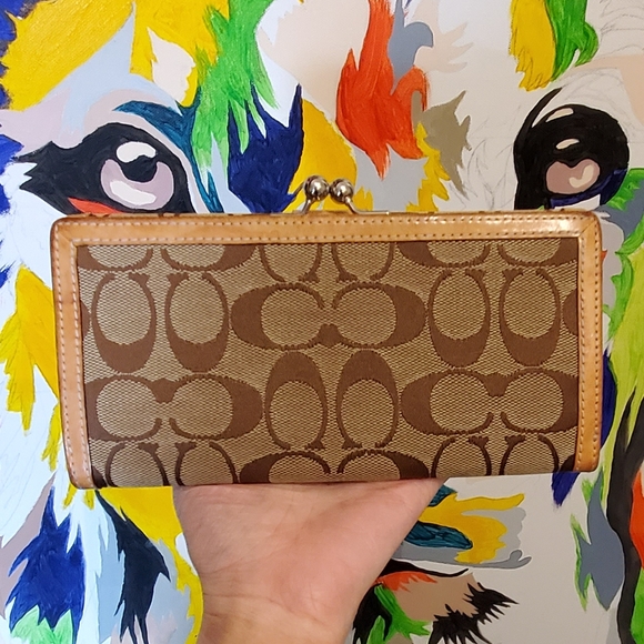 Coach Leather Wallet - Picture 6 of 6